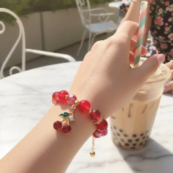 Beauty Creations Sweet As Cherry Exfoliant & Lotion Set with Bracelet - Picture 4 of 4